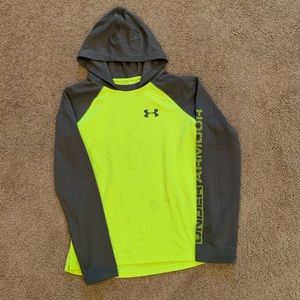 Under Armour Long Sleeve with Hoodie